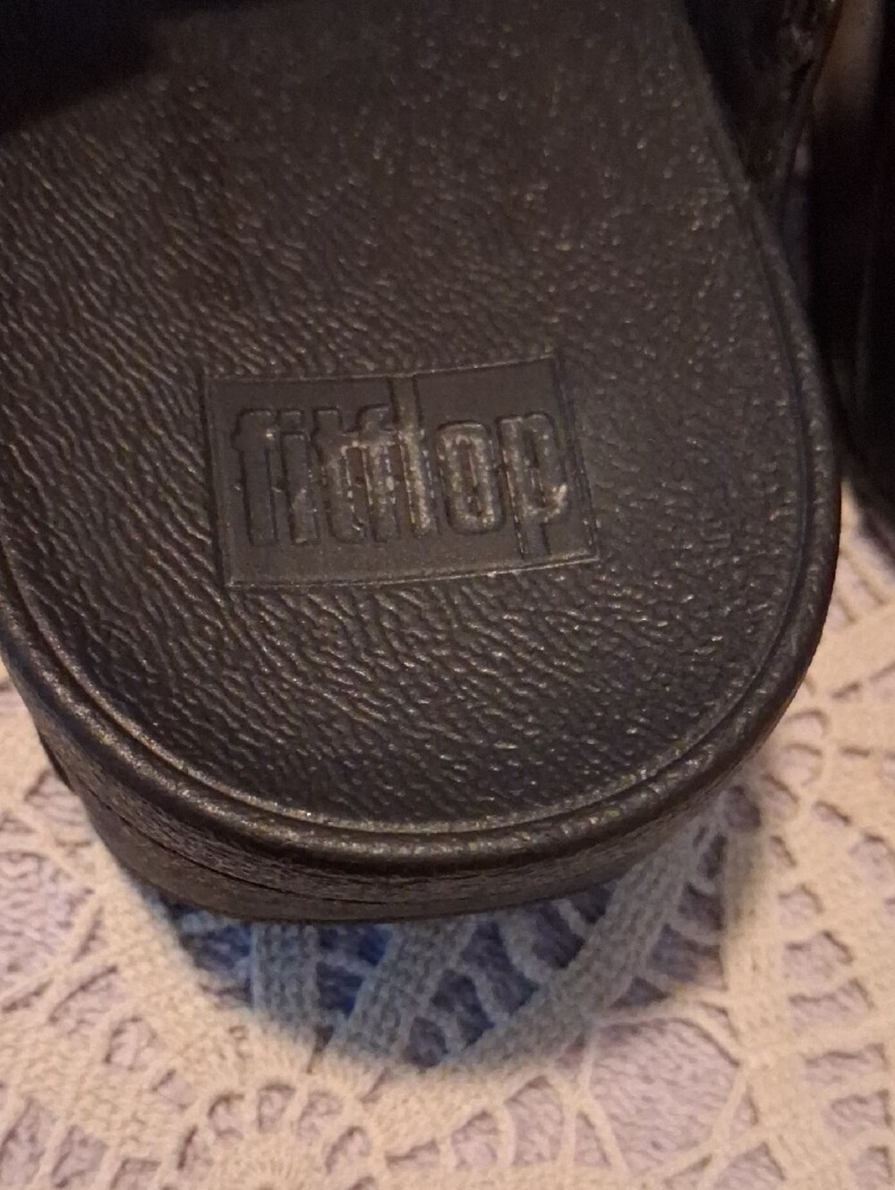 Fitflop Black Leather Thong Clog Sandals - Picture 2 of 12